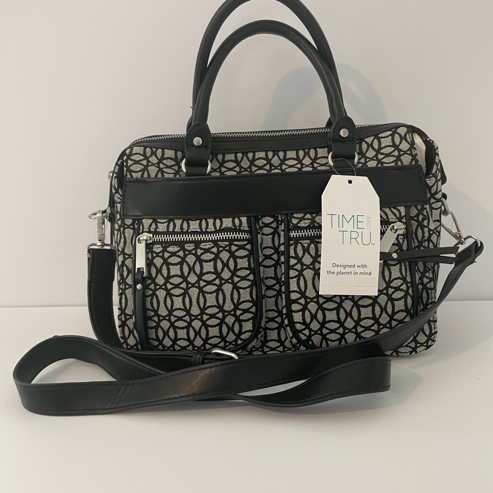 Time and Tru Black and White Patterned Handbag